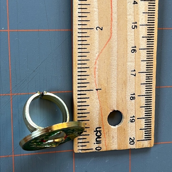 Original JAWS Movie 1975 Promotional Plastic Ring - Universal Studios Split Band - Picture 16 of 17